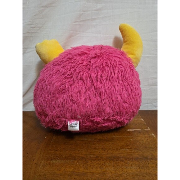 Meow Wolf Plush Snaggy Pink‎ Monster Yellow Horns Teeth Pirate Eye Steven Smith - Picture 2 of 4